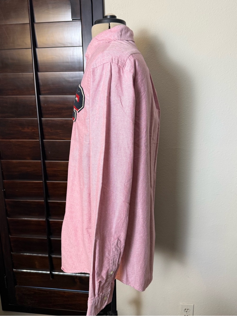 Polo Ralph Lauren Men's XL Pink Oxford Varsity P Patch Button-Down Shirt - Picture 2 of 7